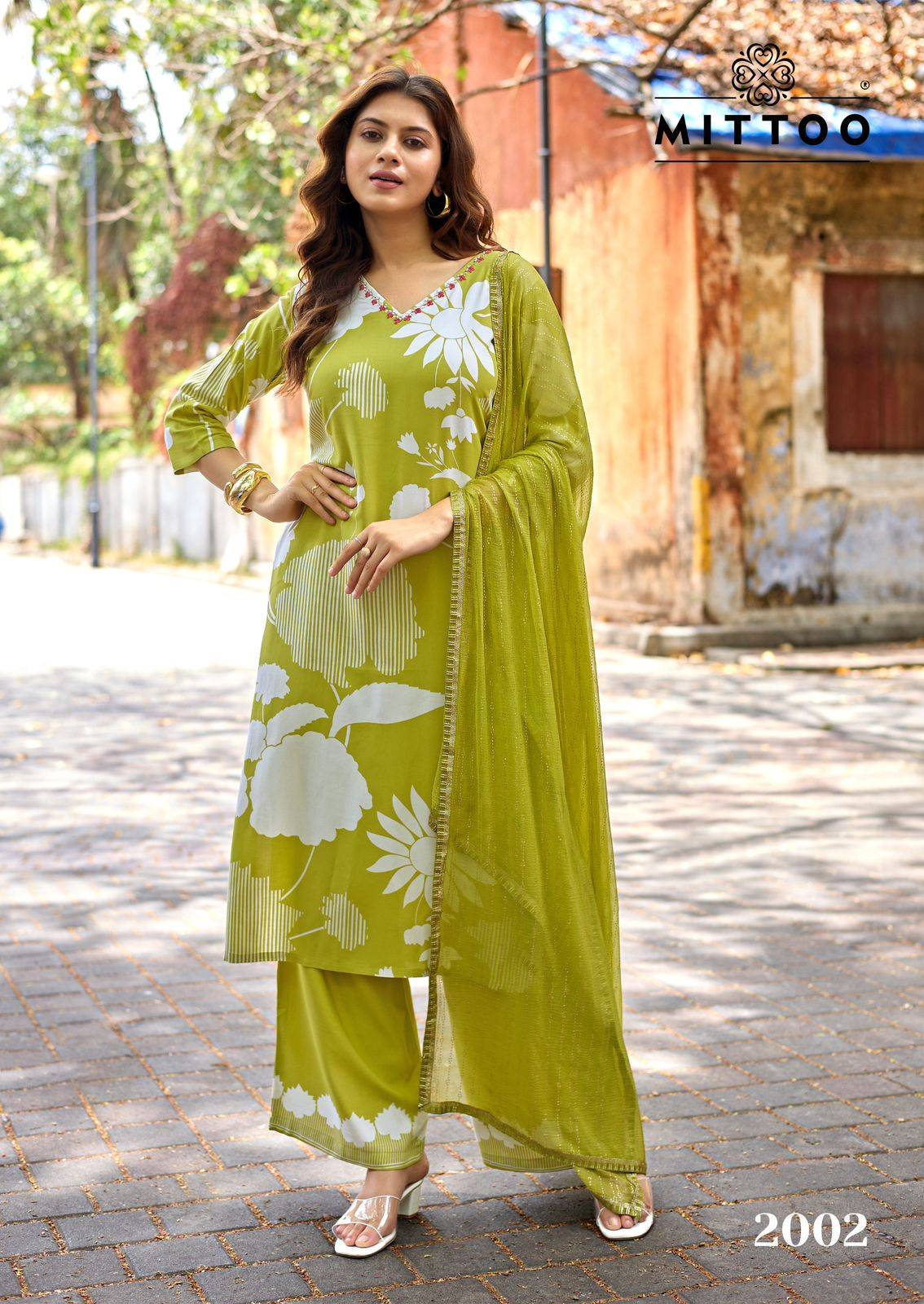 NATASHA By MITTOO 2001 To 2006 Series Designer Ethnic Wear Collection Rayon Kurtis At Wholesale Price